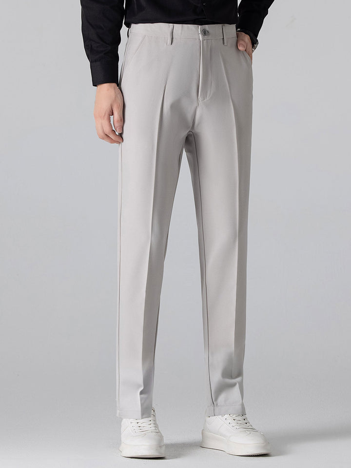 Slim Fit taps toelopende broek