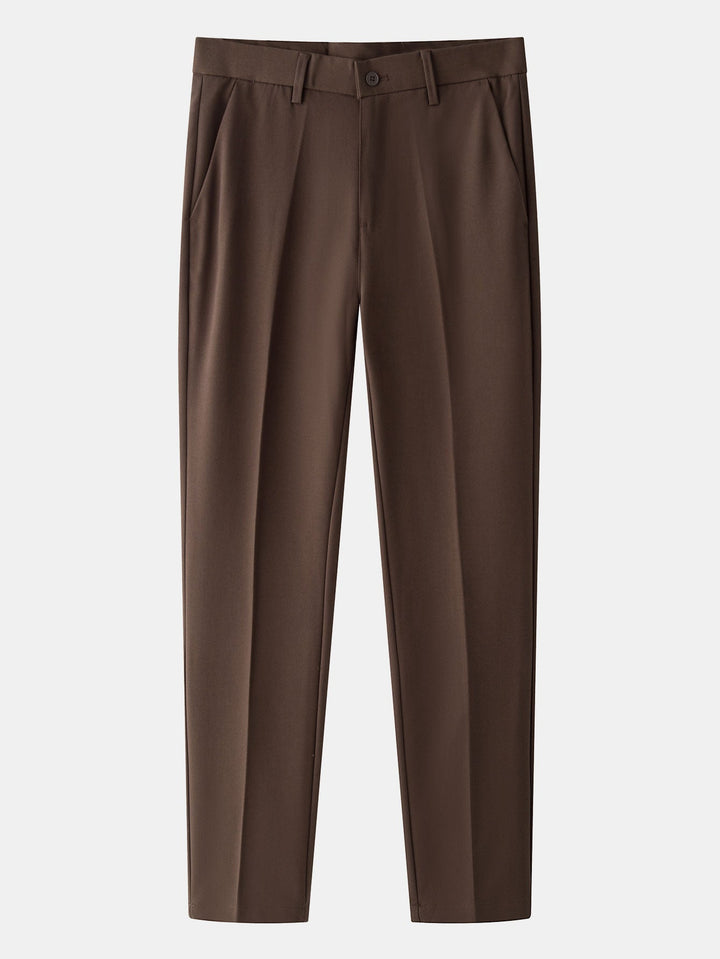 Contrast Zipper Knit Polo & Slim Fit Tapered Trousers