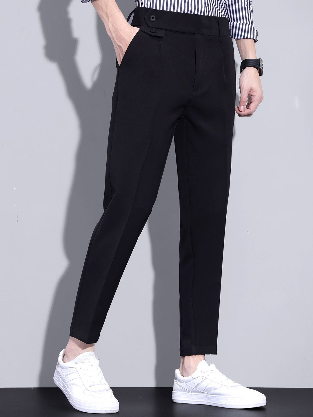 Slim Fit taps toelopende cropped broek