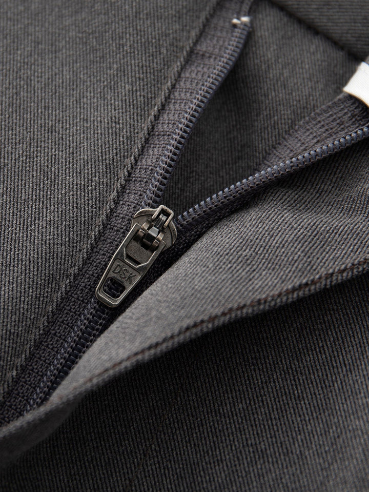Slim Fit taps toelopende broek