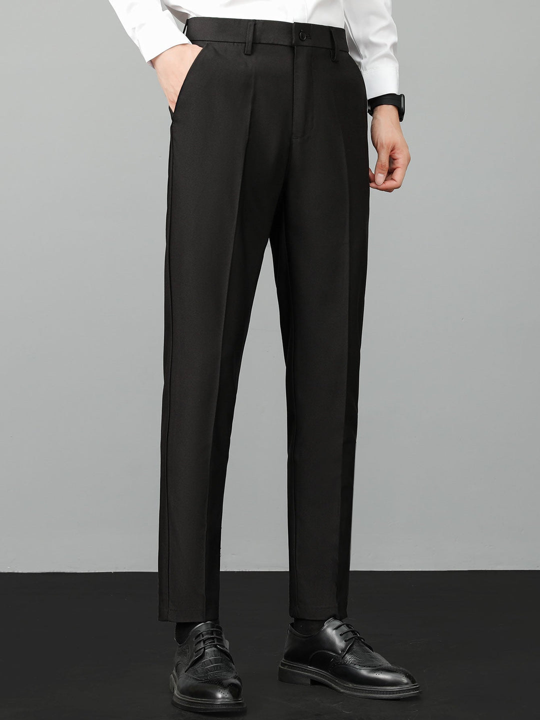 Slim Fit taps toelopende broek