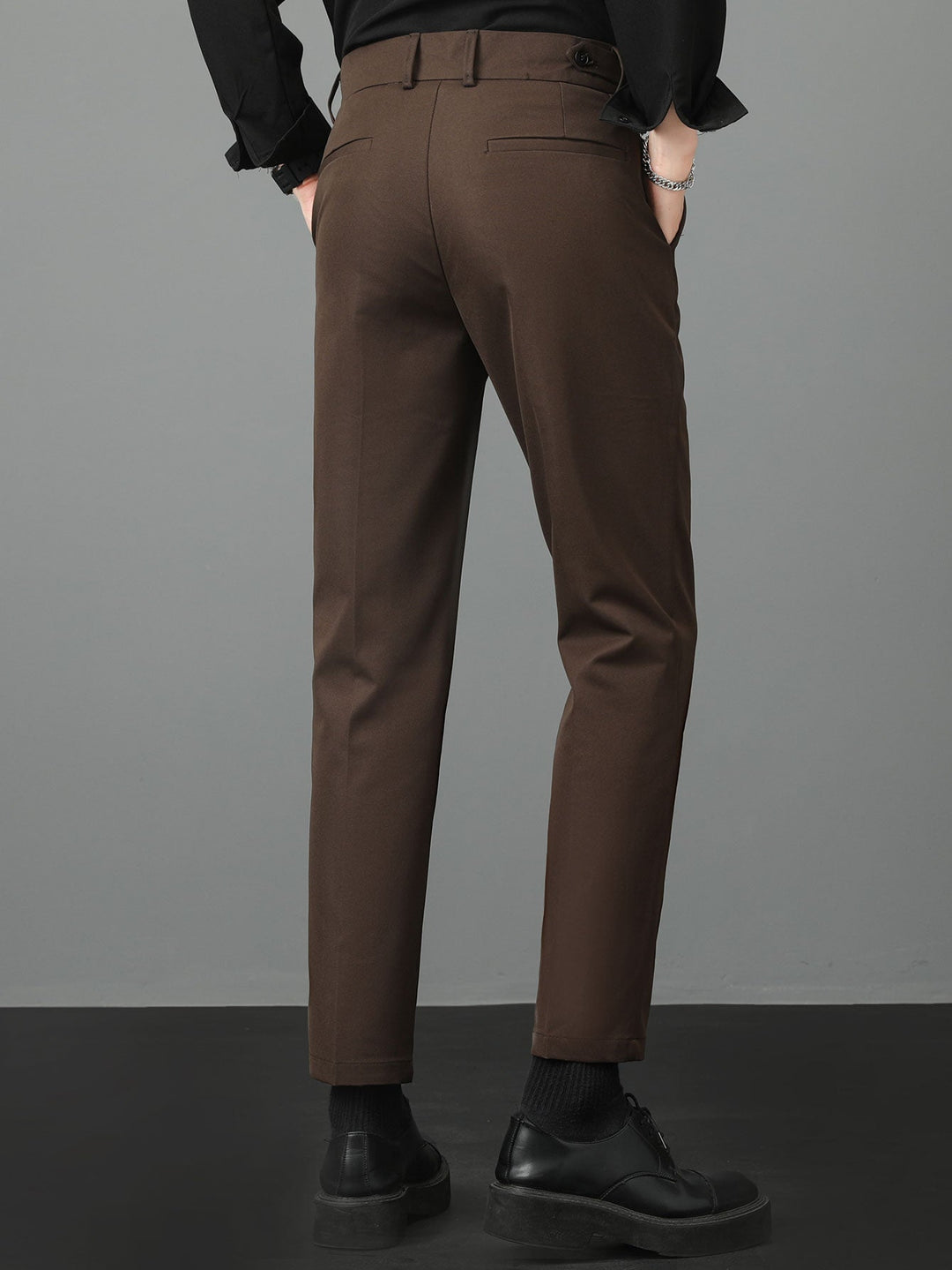 Slim Fit taps toelopende broek