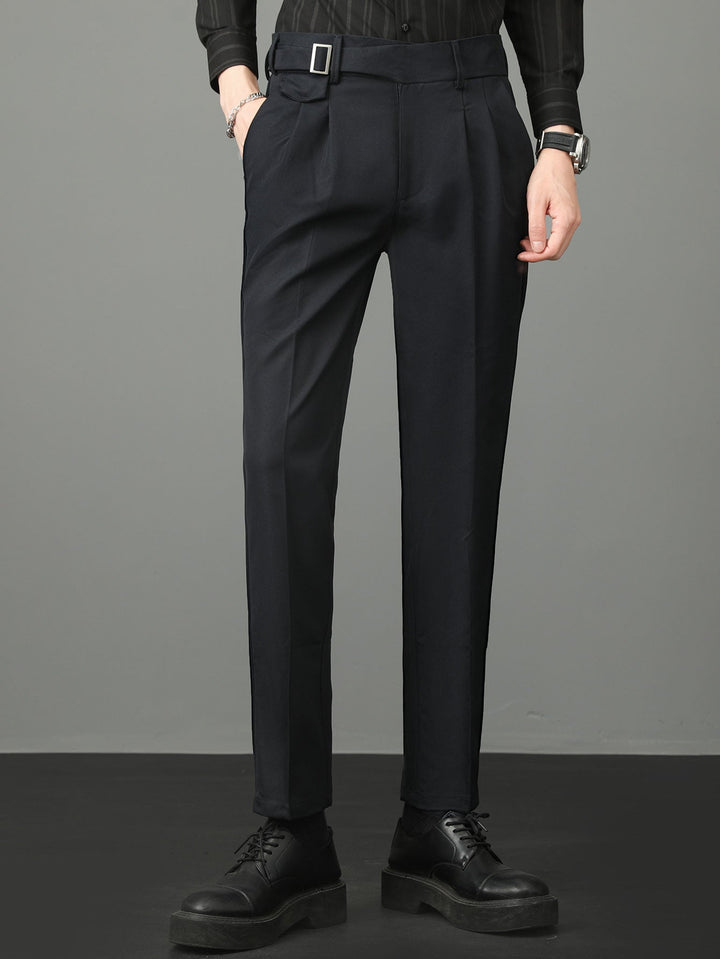 Slim Fit taps toelopende broek